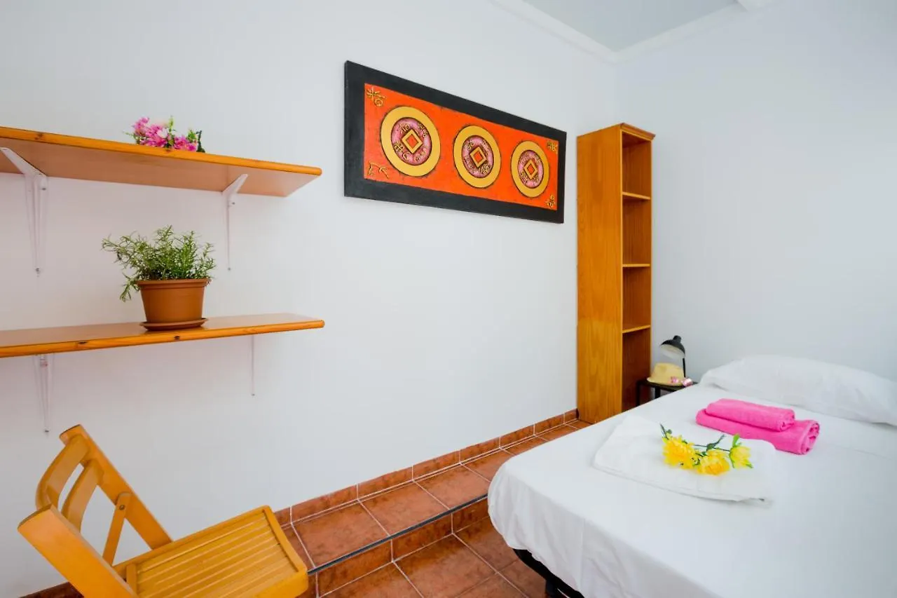 B2 Las Vistas Beach Wi Fi Fibra Smart Tv Los Cristianos  0*, Los Cristianos (Tenerife) Spain